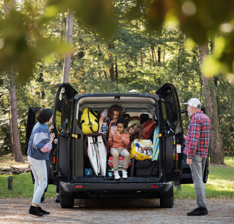 Transferts Groupe & Famille: Vans et Minibus sur la Côte